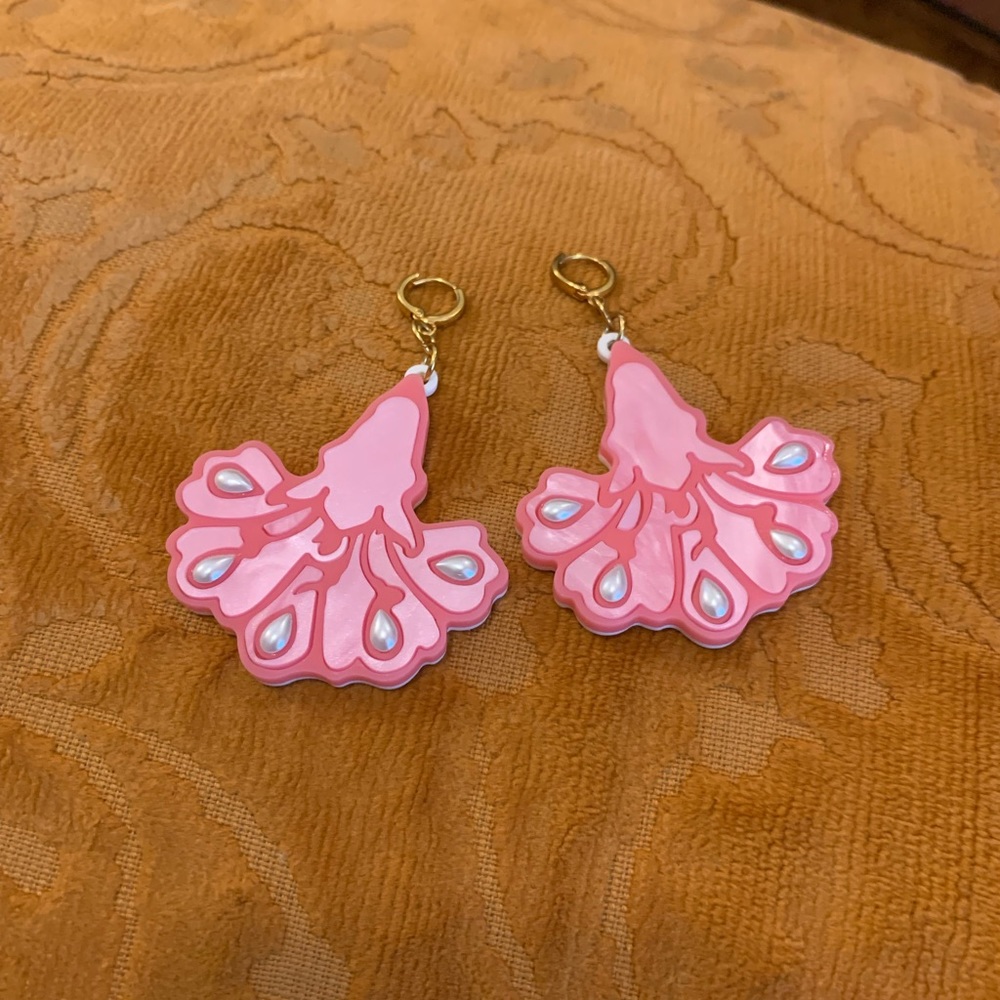 PINK FLOWER EARRINGS